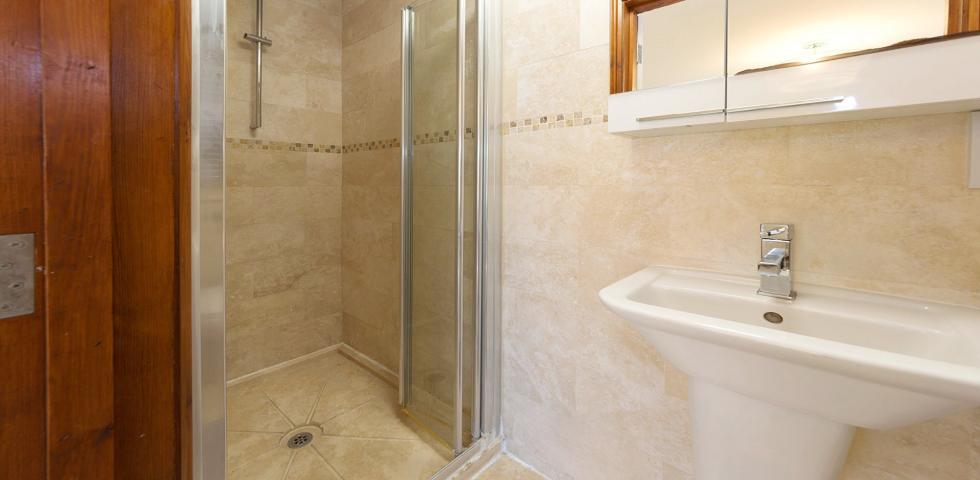 Modern Apartment Castleton Avenue, Wembley